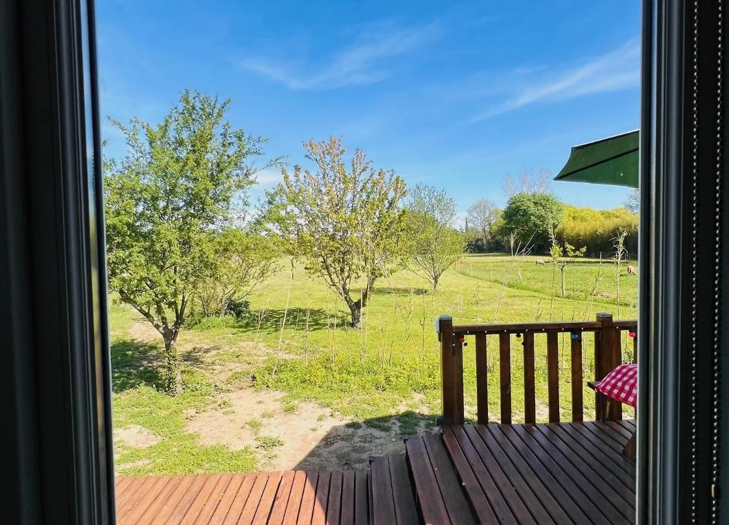 Cabane La Clef Des Champs Au Mas Des Entrages Salon-de-Provence Camping