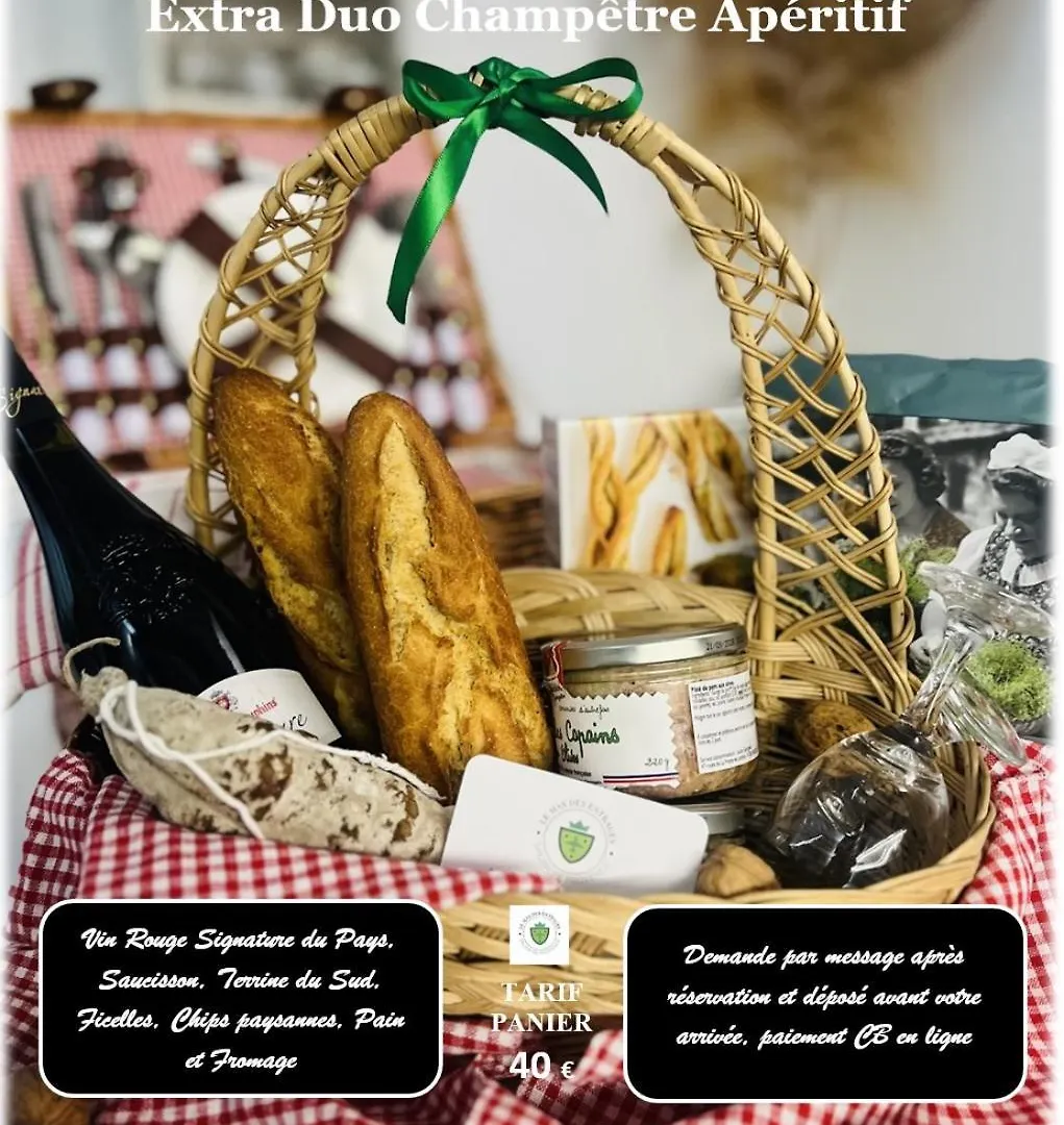 Cabane La Clef Des Champs Au Mas Des Entrages Salon-de-Provence Camping